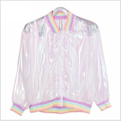 good dropshipping products: target those who shop 90s fashion