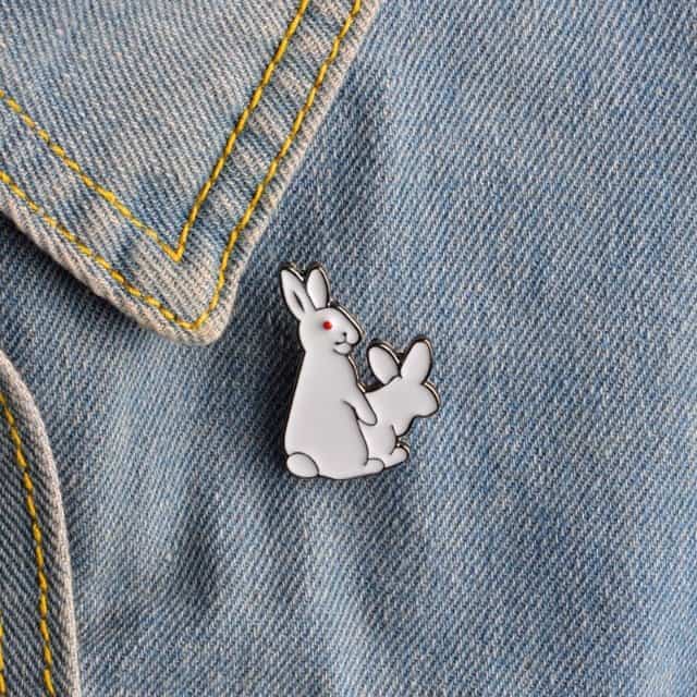 a picture showing an enamel pin that is a good product to dropship